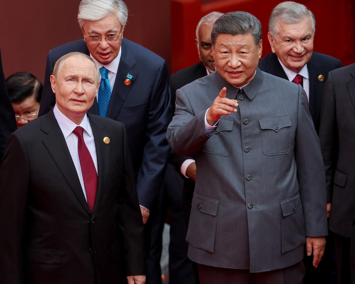 Владимир Путин и председатель КНР Си Цзиньпин. Фото: Александр Казаков / ТАСС