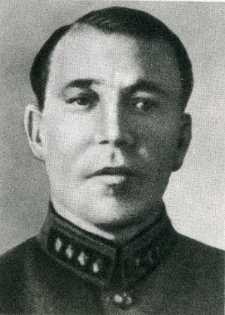 Ефим Евдокимов выполнял наиболее «деликатные» поручения советской власти, за что тайно получал награды. Но и сам был расстрелян