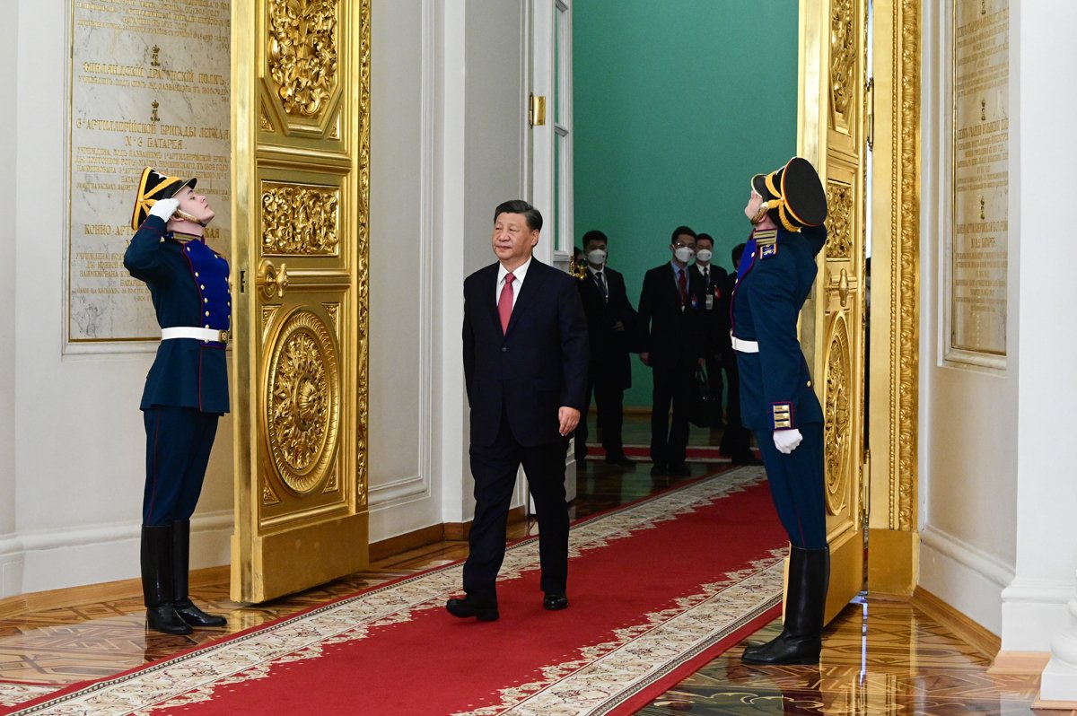 Си Цзиньпин перед началом российско-китайских переговоров в Кремле. Фото: Павел Быркин / ТАСС