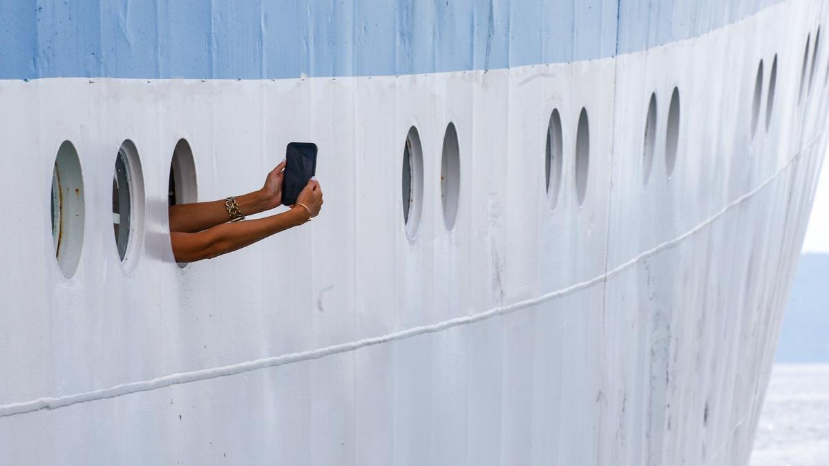 Дома хорошо, а в роуминге заблокируют