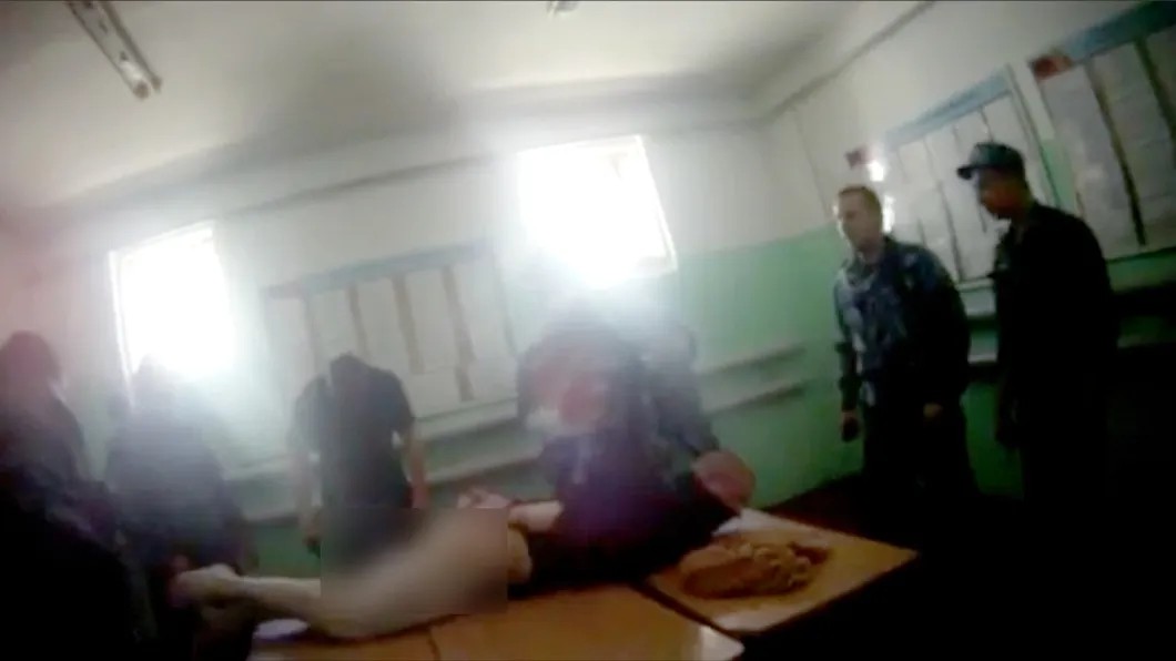 Избиеие Макарова. Кадр с видеорегистратора