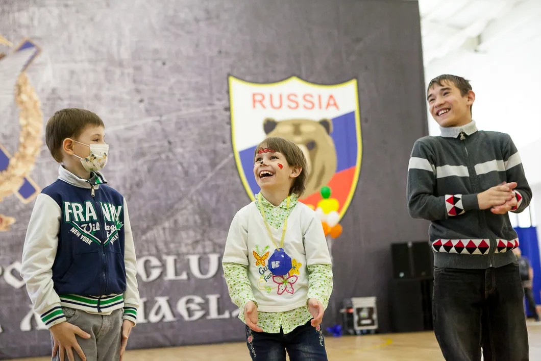 Карабашские детдомовцы побывали на празднике РМК «Весенняя карусель»