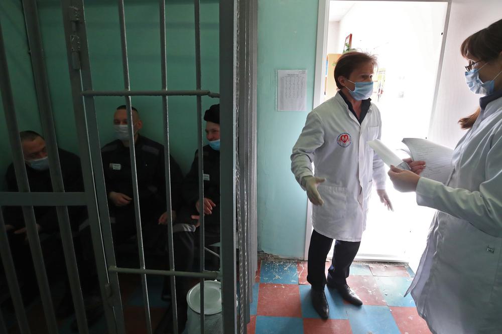 Вакцинация осужденных в Санкт-Петербурге. Фото: Петр Ковалев / ТАСС