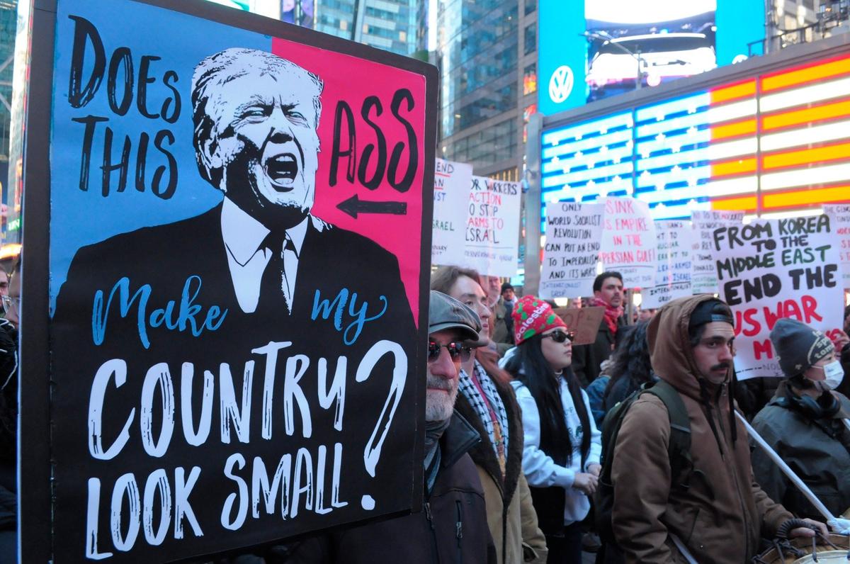 8 апреля 2026 года. Нью-Йорк. Протеста против войны в Иране. Фото: Zuma / TASS