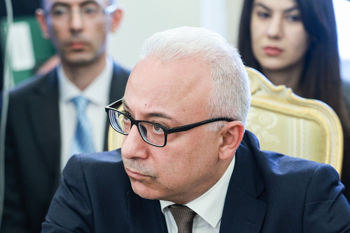 Заместитель министра иностранных дел Армении Мнацакан Сафарян. Фото: Александр Щербак / ТАСС