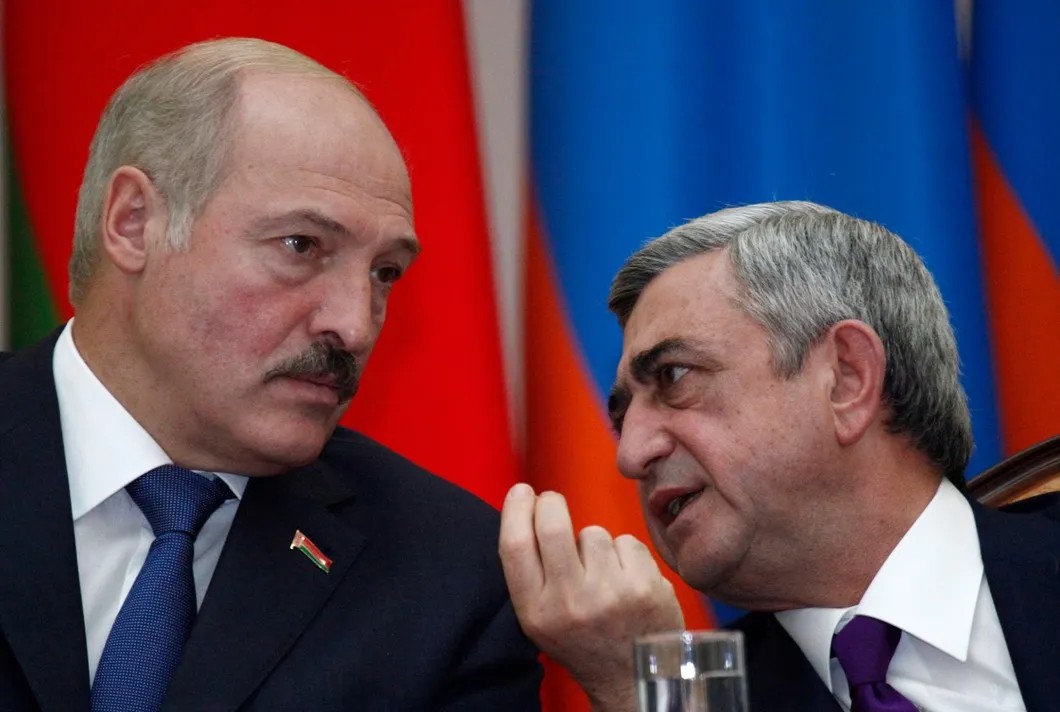 Александр Лукашенко и Серж Саргсян. Фото: РИА Новости