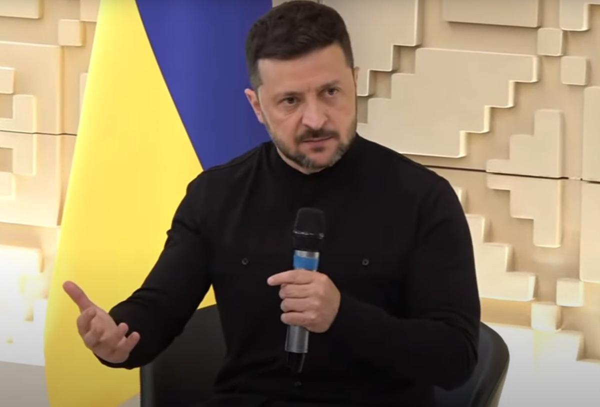Президент Украины Зеленский на пресс-конференции после встречи с президентом Эрдоганом в Анкаре. Кадр