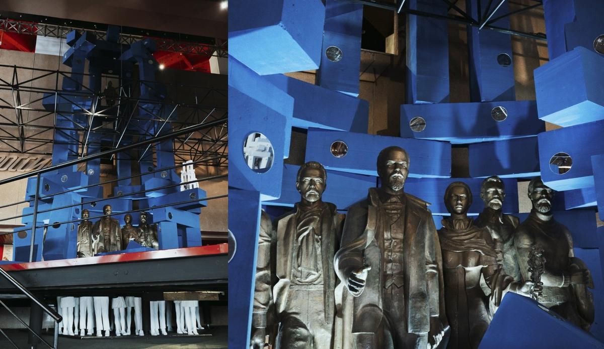 Алексей Шидловский. Телепорт. Фото: Площадь мира