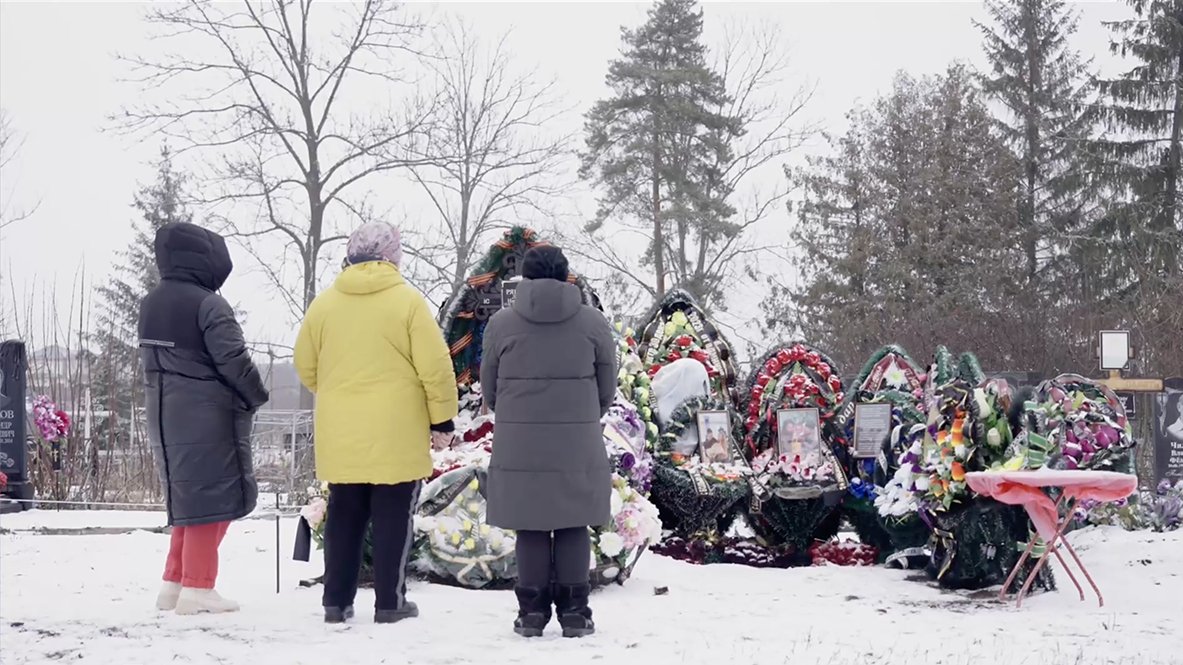 Кадр из документального фильма Анны Артемьевой и Ивана Жилина «Невыносимо громко»