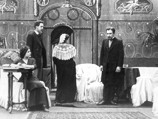 Кадр из фильма «Идиот» (1910, режиссер Петр Чардынин)