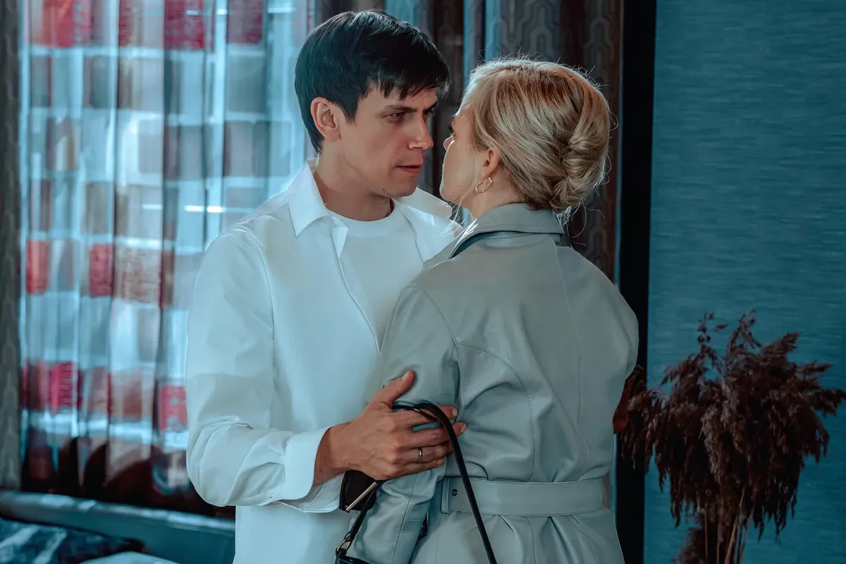 Кадр из сериала «Опасная близость»