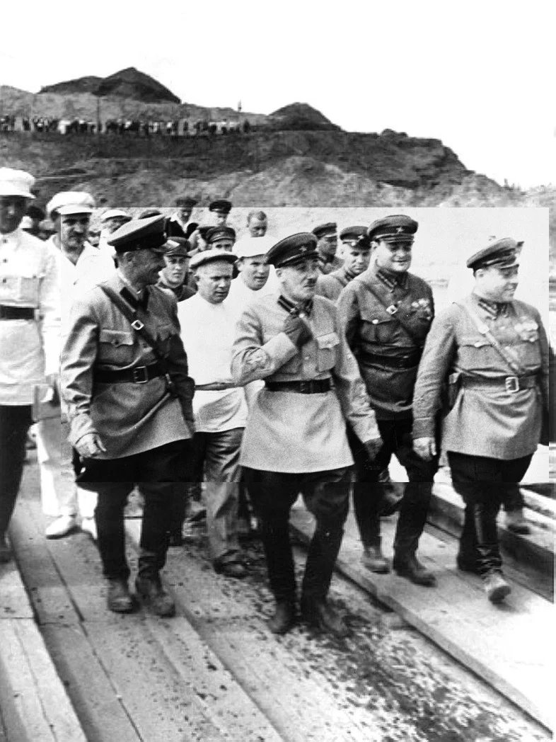 Нарком НКВД Ягода (в центре) на строительстве канала Москва — Волга. Архивное фото