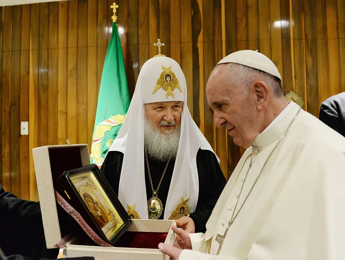 Подарок Кирилла должен был что-то напомнить папе Франциску...Пресс-служба Московской патриархии РПЦ