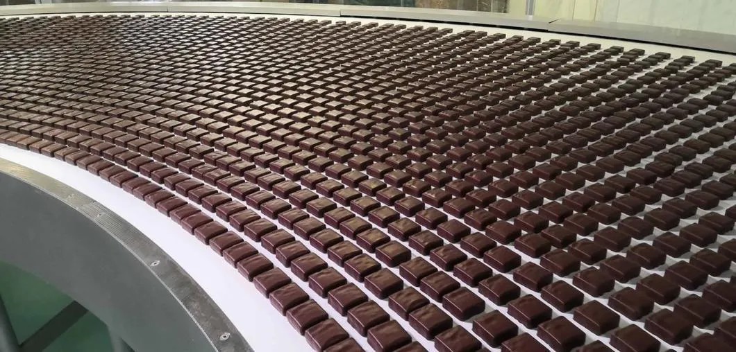 На линии выпуска шоколада