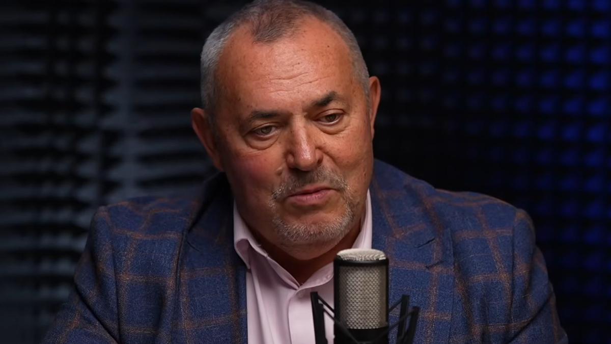 Объявленному иноагентом политику Надеждину*, ставшему фигурантом «экстремистского» дела, еще и запретили выезд из России