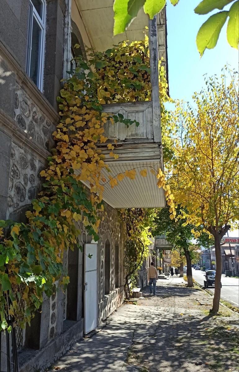 На улицах Гориса. Фото: Евгения Енгибарян