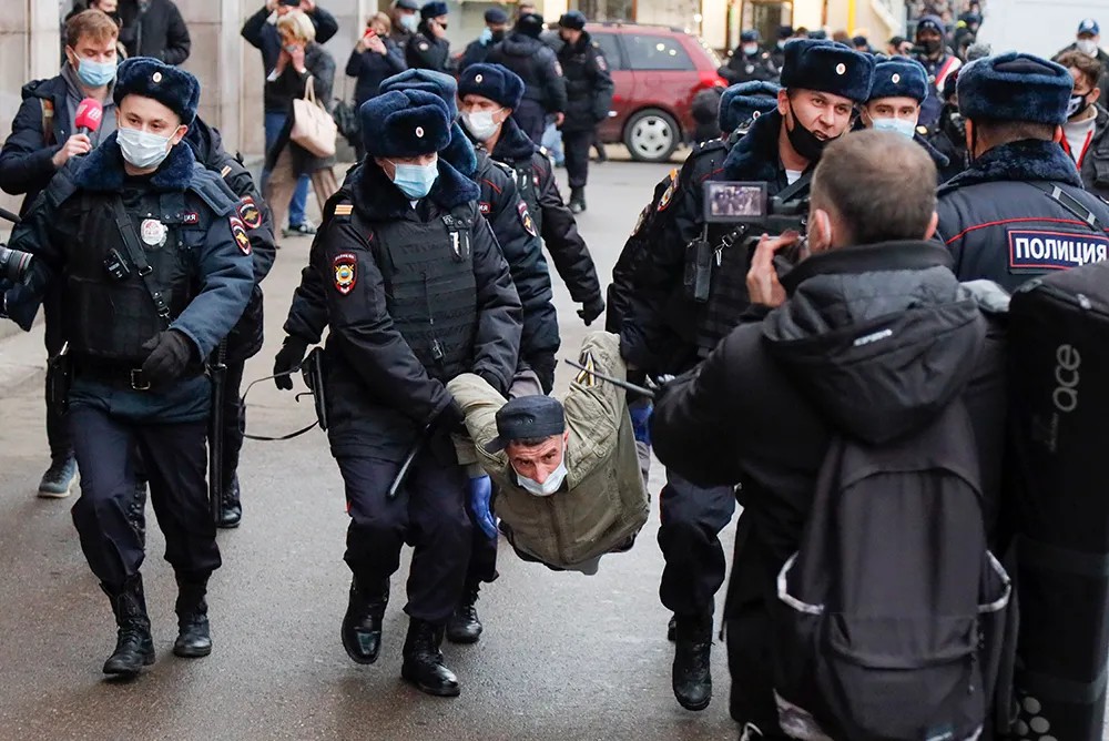 Задержания националистов в Москве. Фото: Александр Земляниченко / ТАСС