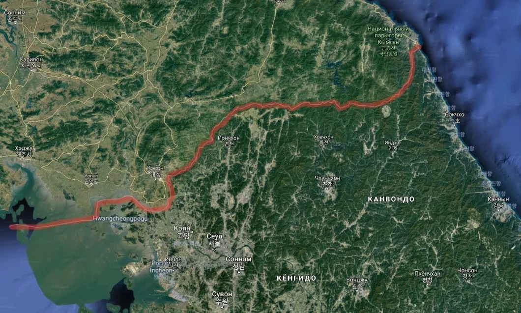 Граница между Северной (вверху) и Южной Кореями. Google Maps
