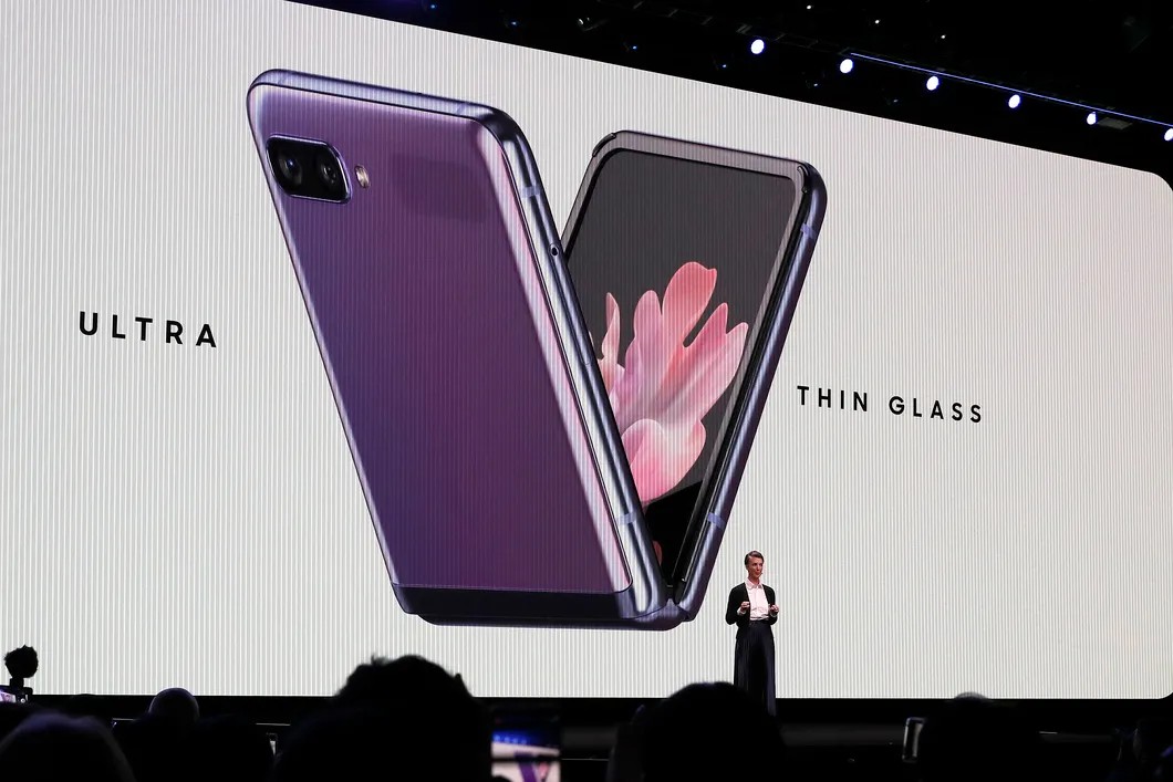 Презентация нового Samsung в Сан-Франциско. Фото: EPA