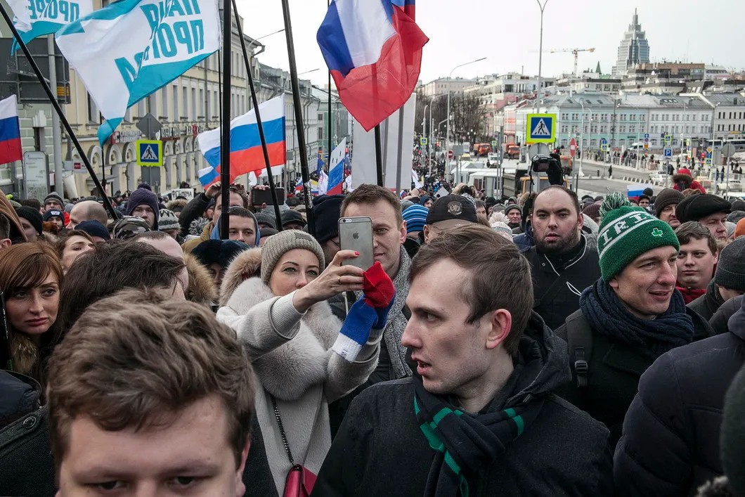 Политик Алексей Навальный с супругой Юлией. Фото: Влад Докшин