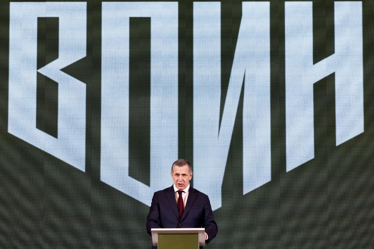 Полномочный представитель президента в Дальневосточном федеральном округе Юрий Трутнев. Фото: Сергей Савостьянов / ТАСС