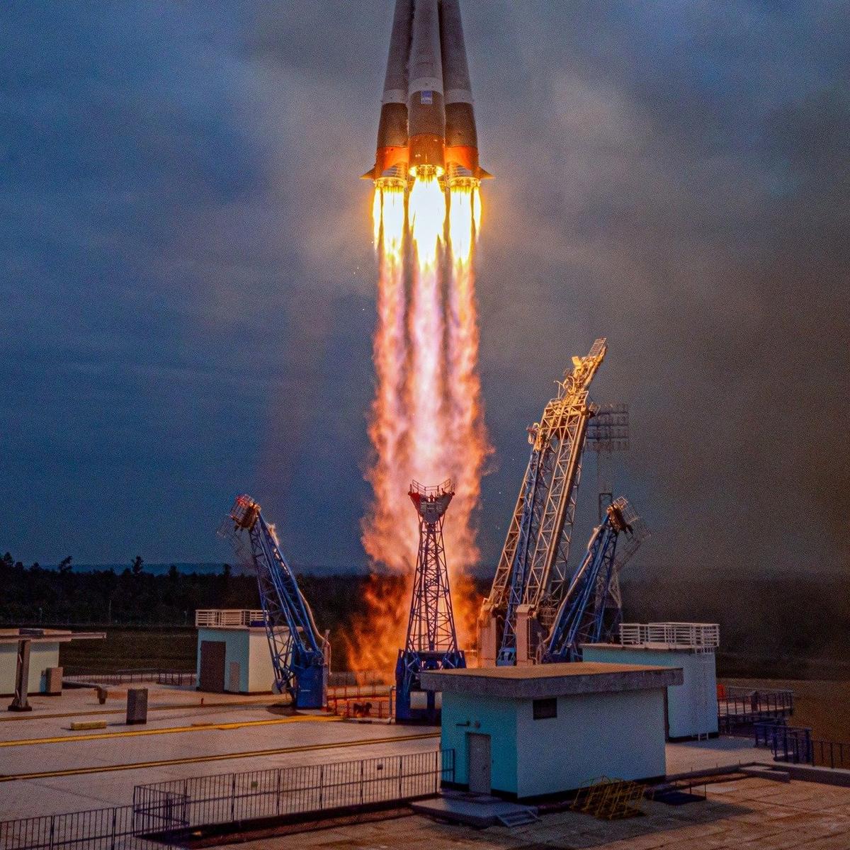 Пуск ракеты Союз 2.1б с автоматической станцией «Луна-25». Фото: Космический центр Восточный