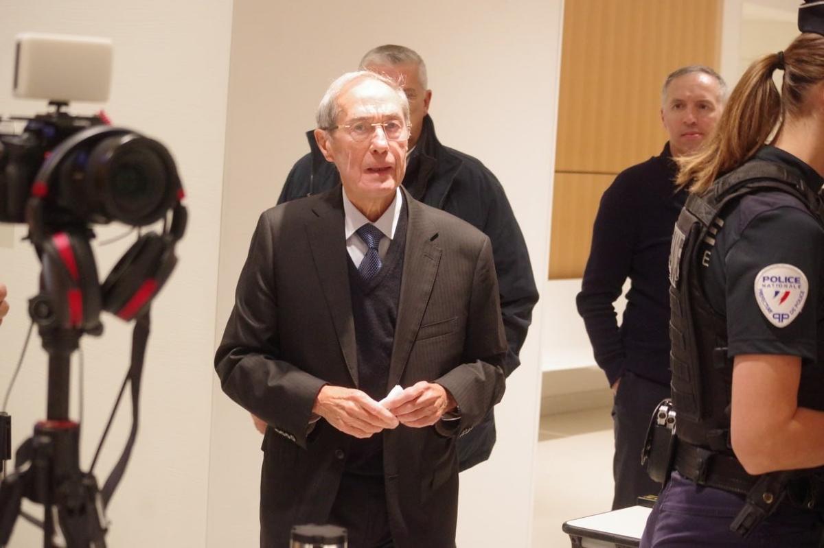 Клод Геан во время процесса в первой инстанции. От апелляционного процесса эту бывшую «правую руку» Саркози освободили «на неопределенный срок». Фото: Юрий Сафронов / «Новая газета»