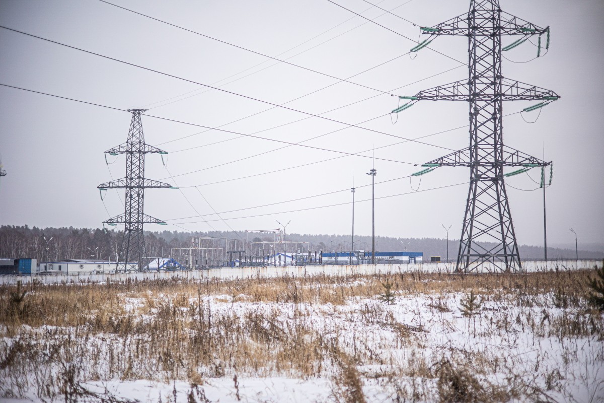 Тарифы на электроэнергию в Иркутской области — одни из самых низких в России. Это привлекает майнеров. Фото: Антон Климов, специально для «Новой газеты»