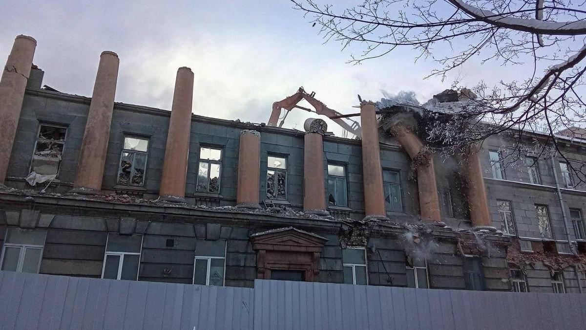 Для них это сносно