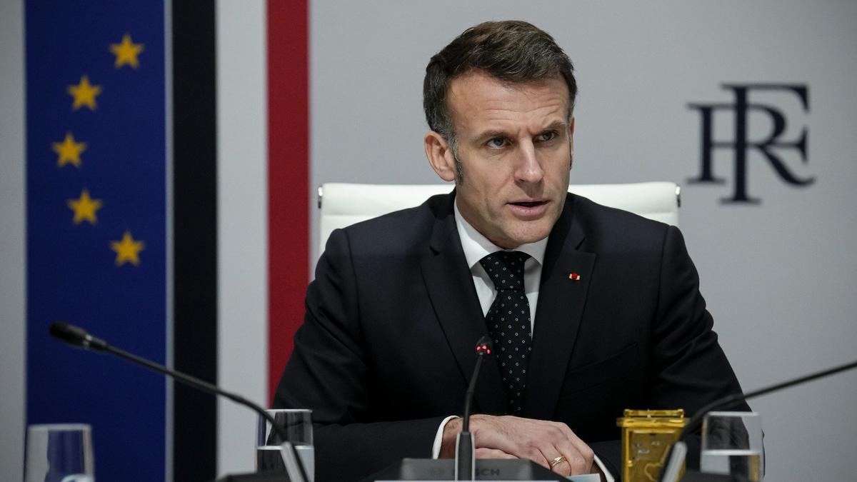 Макрон приоткроет ядерный зонтик над Брестом