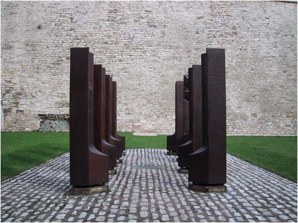 Памятник неизвестным дезертирам и жертвам нацистской военной юстиции