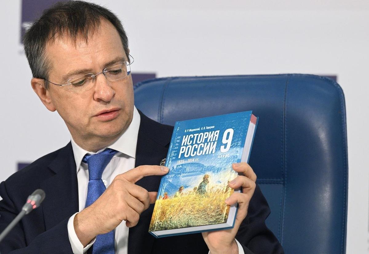 Мединский — главный идеолог унификации. Фото: Глеб Щелкунов / Коммерсантъ