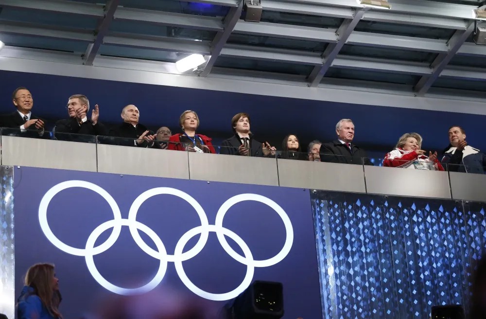Главная трибуна на церемонии открытия зимних Игр в Сочи. Фото: РИА Новости