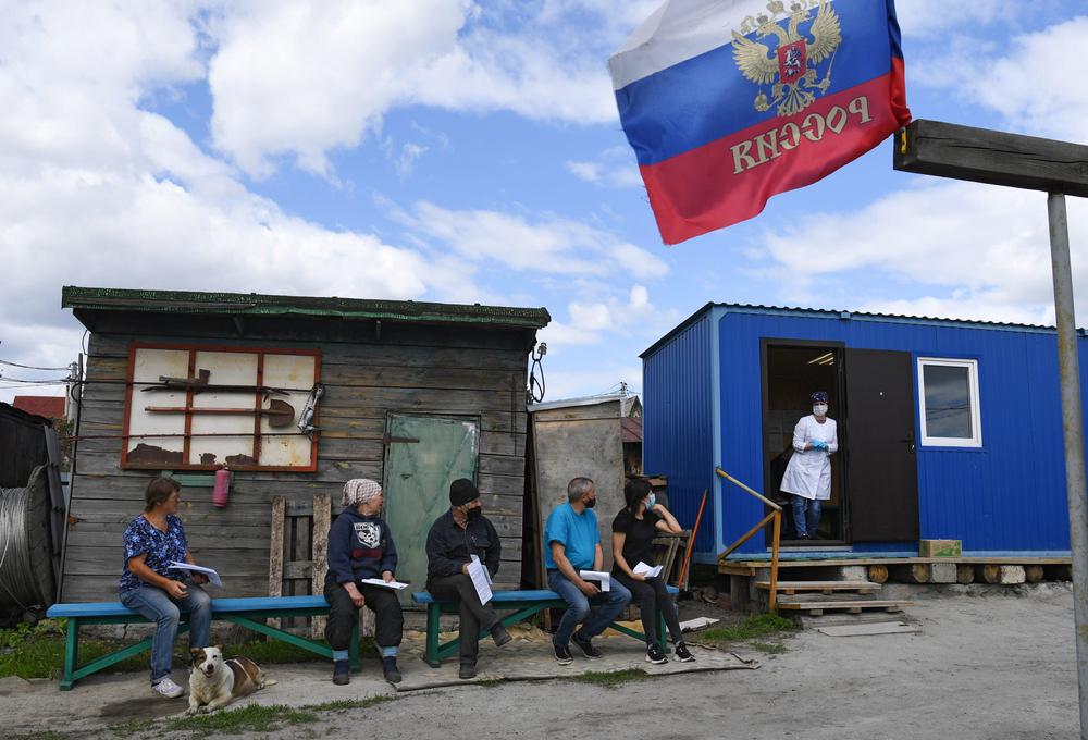 Вакцинация в дачном поселке под Новосибирском. Фото: РИА Новости