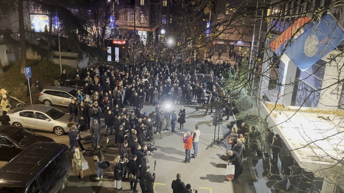 Протесты в Белграде, 27 декабря 2023 г. Фото: Александр Дзюба / ТАСС