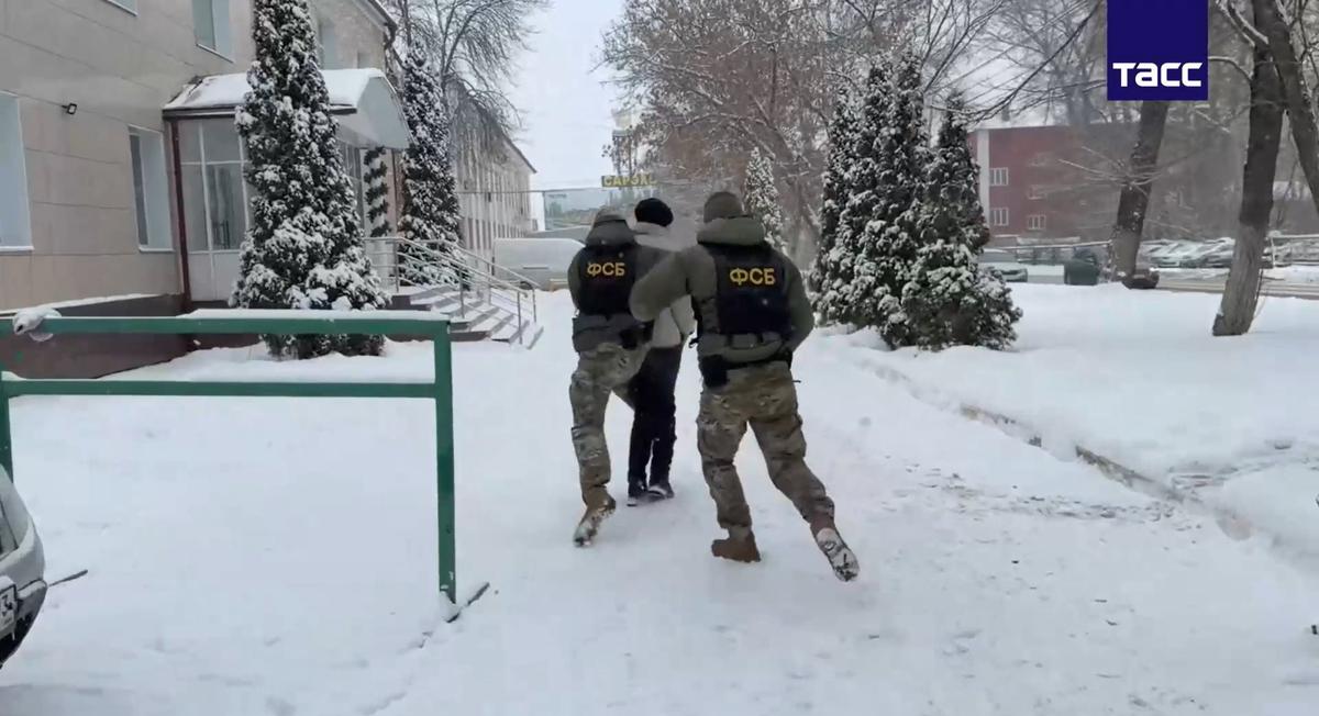 Кадры задержания