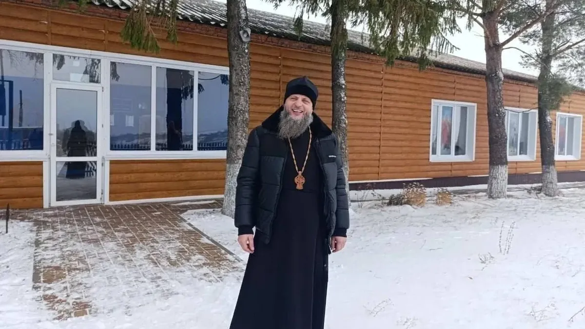 Настоятель храма архангела Михаила в селе Любостань священник Владимир Боярский. Фото: телеграм-канал храма