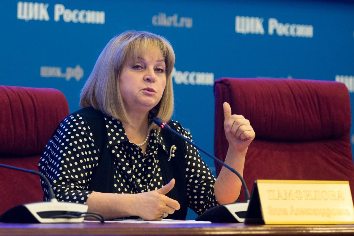 Элла Памфилова на брифинге для российских и иностранных журналистов, 2016 год. Фото: AP / ТАСС