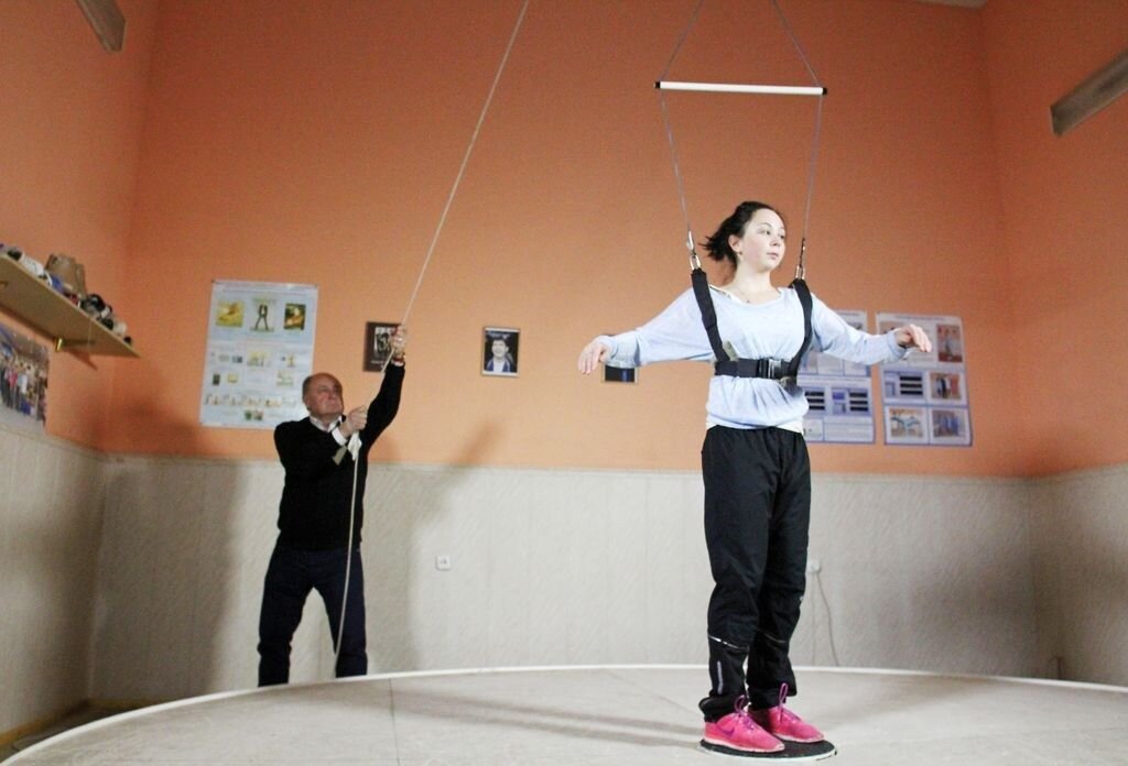 Уникальный спортивный тренажер для фигуристов. Фото: архив