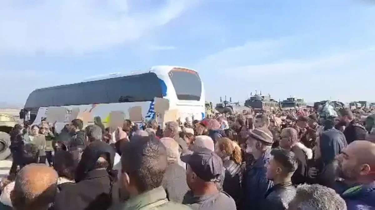 Беженцы на российской авиабазе Хмеймим. Фото: соцсети
