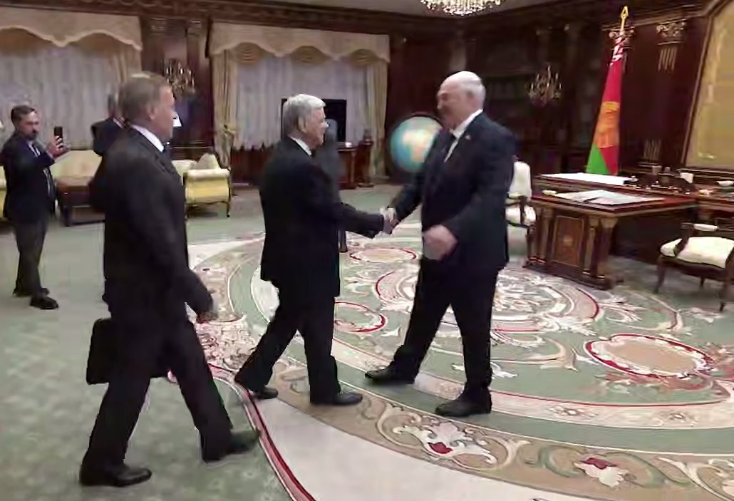 Встреча Лукашенко и Коула в Минске. Кадр из официального видео