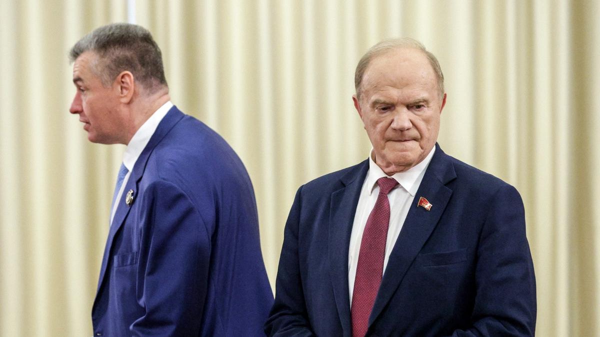 Сельский час пробил