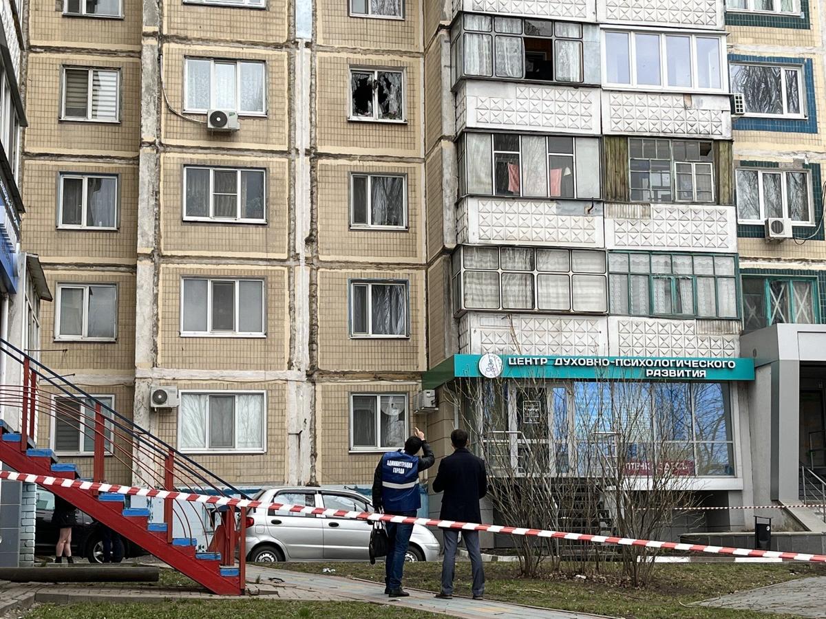 Последствия атаки украинского БПЛА в Белгороде. Фото: Елизавета Демидова / ТАСС
