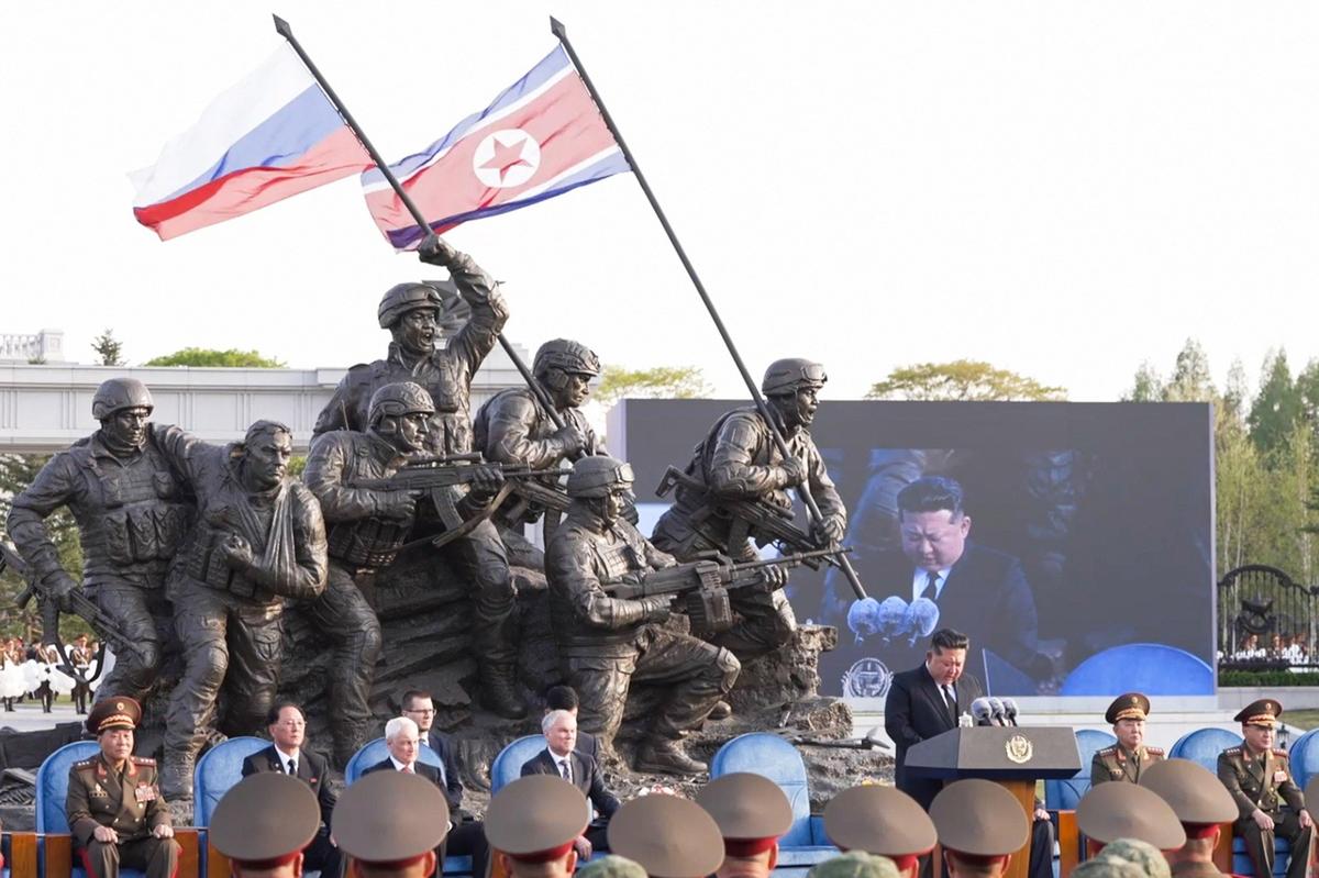 26 апреля 2026 года. Открытие Музея боевых подвигов героев зарубежной военной операции в Пхеньяне. Фото: пресс-служба Госдумы РФ / ТАСС