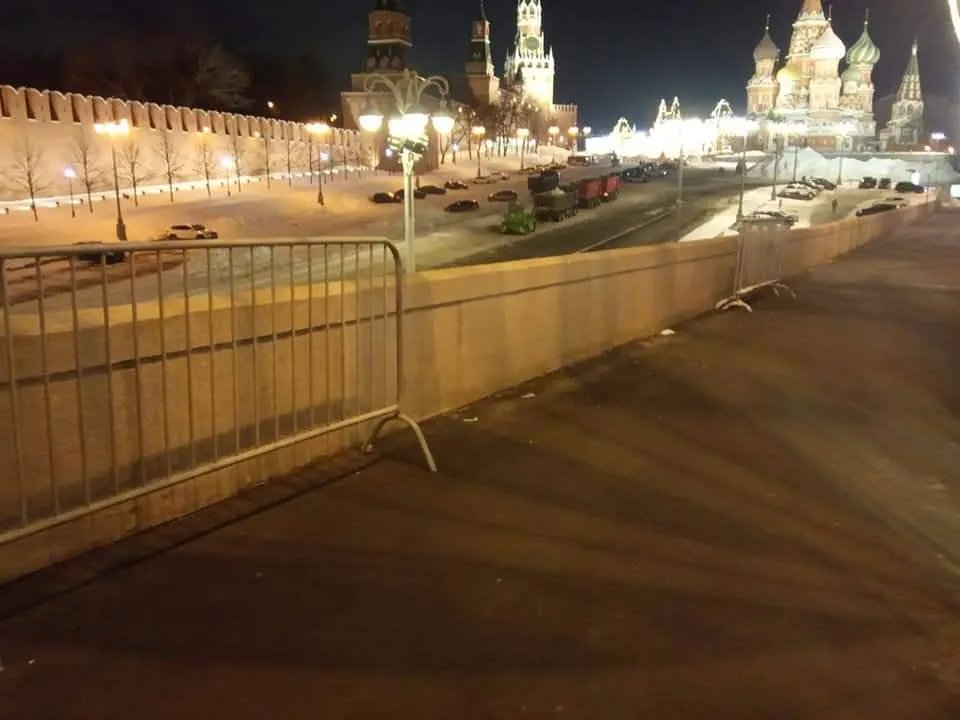 Место убийства Бориса Немцова. Фото: Григорий Симаков для «Новой газеты»