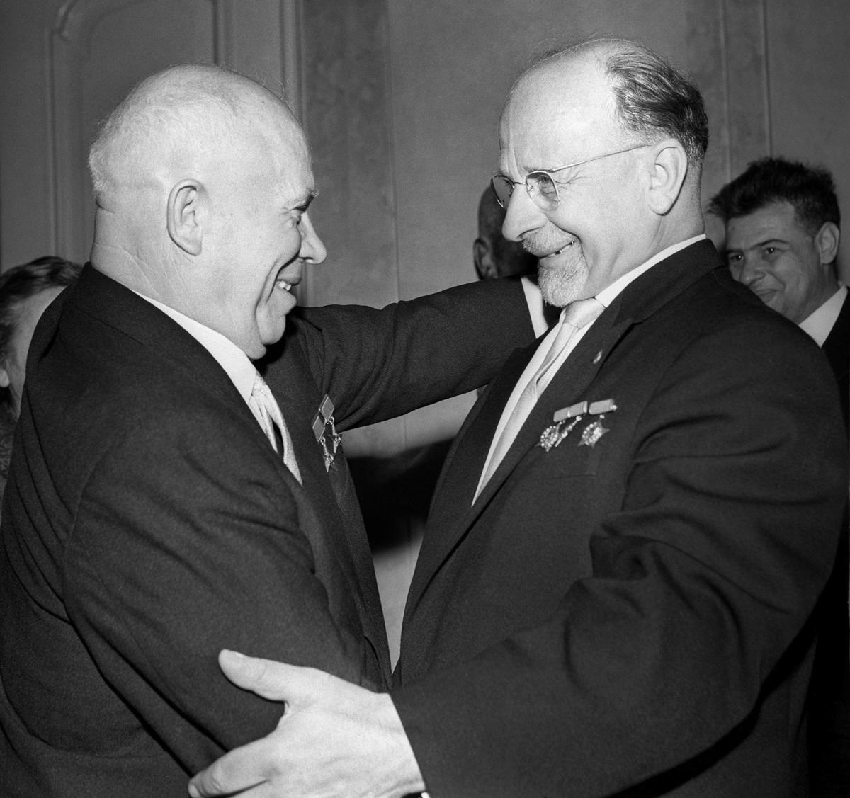 Никита Хрущев и Вальтер Ульбрихт, 1963 год. Фото: Василий Егоров/ТАСС