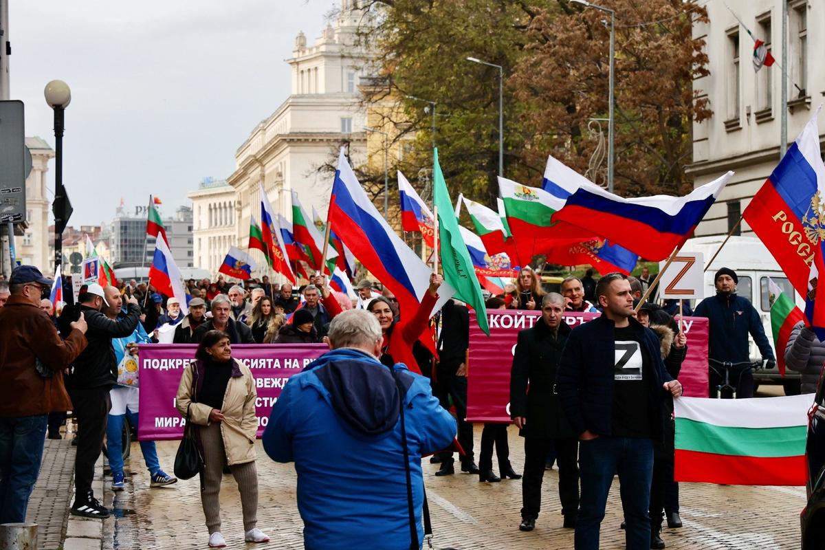 Митинг за нейтралитет Болгарии и дружбу с Россией в Софии. Фото: Игорь Ленкин / ТАСС