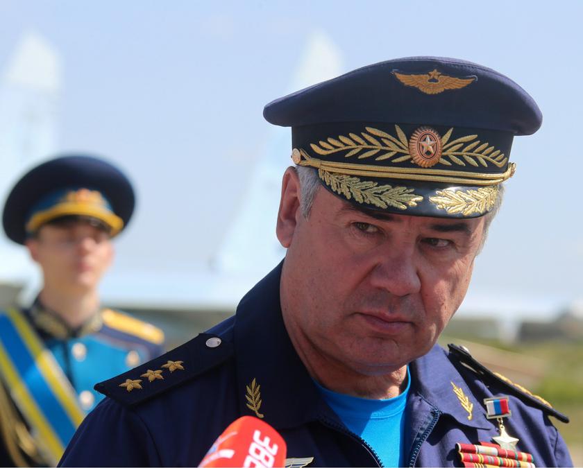 Виктор Бондарев — в 2015-2017 годах Главнокомандующий военно-космическими силами РФ. Фото: РИА Новости