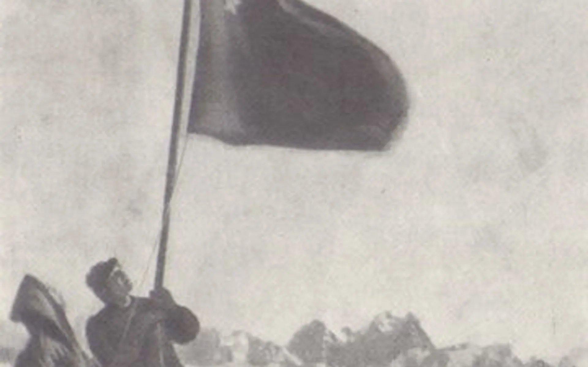 Помню человека, сорвавшего фашистские знамена с Эльбруса. Из личного дневника