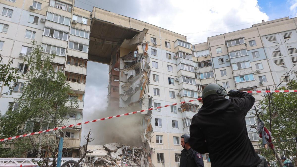 «Девочка Аврора у меня в глазах стоит»